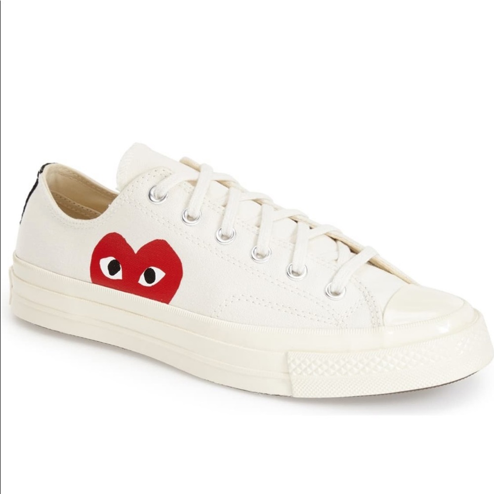 Comme des garçons PLAY white Converse